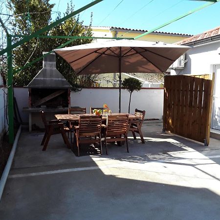 Zaton Apartmani M. Ilesh Exterior foto